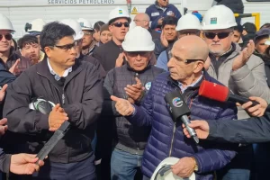 Lludgar: “Estamos felices de que nuevamente en Santa Cruz se vuelva a perforar” Lludgar: “Estamos felices de que nuevamente en Santa Cruz se vuelva a perforar”