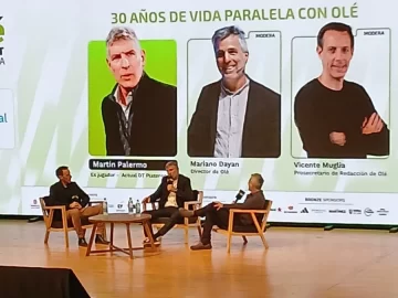 Palermo elogió a Messi y reveló una intimidad del Mundial de Sudáfrica: “Me daba vergüenza hablarle a Leo” Palermo elogió a Messi y reveló una intimidad del Mundial de Sudáfrica: “Me daba vergüenza hablarle a Leo”