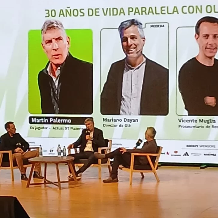 Palermo elogió a Messi y reveló una intimidad del Mundial de Sudáfrica: “Me daba vergüenza hablarle a Leo” Palermo elogió a Messi y reveló una intimidad del Mundial de Sudáfrica: “Me daba vergüenza hablarle a Leo”