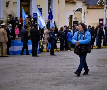 José “Pato” Silva, reconocido reportero gráfico de La Opinión Austral, fue atropellado en Río Gallegos José “Pato” Silva, reconocido reportero gráfico de La Opinión Austral, fue atropellado en Río Gallegos