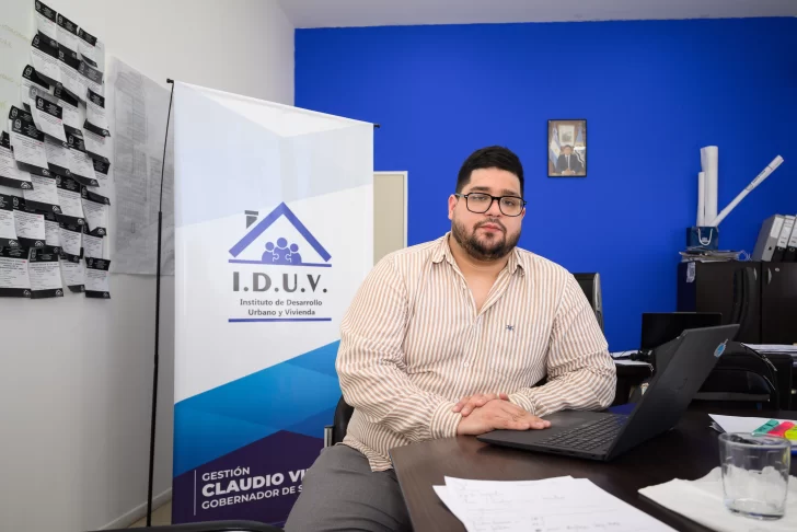 Pablo Cruz, gerente habitacional de IDUV.