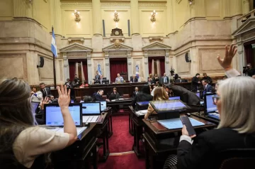 EN VIVO. El Senado debate la reforma de Zonas Frías y los cambios en el Banco Central EN VIVO. El Senado debate la reforma de Zonas Frías y los cambios en el Banco Central