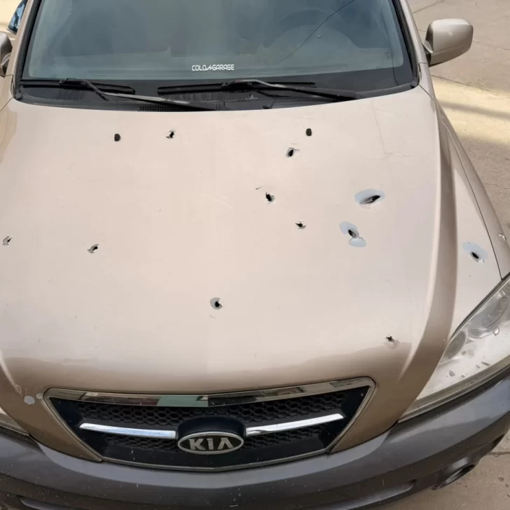 Violento tiroteo en dos barrios de Caleta Olivia y fuerte operativo de la Policía: se efectuaron más de 30 disparos Violento tiroteo en dos barrios de Caleta Olivia y fuerte operativo de la Policía: se efectuaron más de 30 disparos