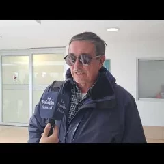 La emoción de dos excapitánes de navío que volvieron a las Islas Malvinas luego de la guerra