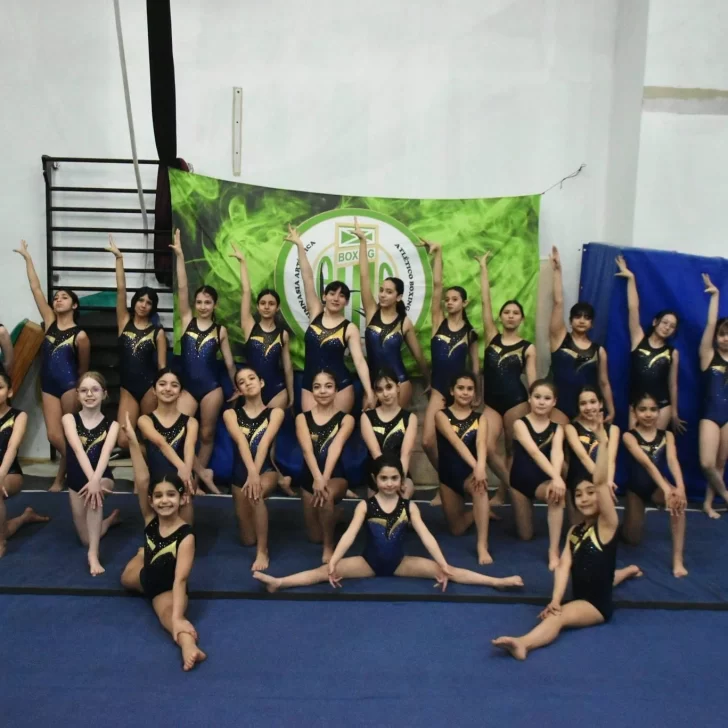 26 gimnastas del Boxing representan a Santa Cruz en el Regional 26 gimnastas del Boxing representan a Santa Cruz en el Regional