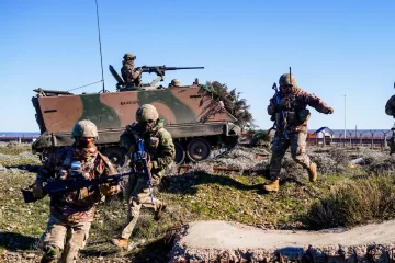 El Regimiento de Infantería Mecanizado 24 certificó a sus compañías en Santa Cruz El Regimiento de Infantería Mecanizado 24 certificó a sus compañías en Santa Cruz
