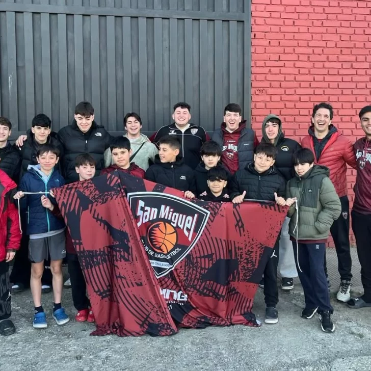 San Miguel cerró un positivo fin de semana en Punta Arenas: dos triunfos en Primera y seis partidos para los U10 San Miguel cerró un positivo fin de semana en Punta Arenas: dos triunfos en Primera y seis partidos para los U10