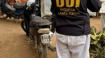 Investigaron las redes sociales y rescataron una moto robada antes de que la desguazaran Investigaron las redes sociales y rescataron una moto robada antes de que la desguazaran