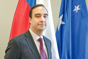Ruta marítima Punta Arenas – Malvinas: el gobernador de Magallanes expresó su preocupación por las advertencias argentinas