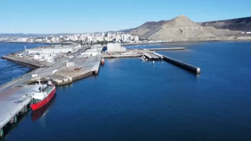 El Puerto de Comodoro proyecta sumar casi 1.000 metros de atraque y apuesta a multiplicar su actividad El Puerto de Comodoro proyecta sumar casi 1.000 metros de atraque y apuesta a multiplicar su actividad