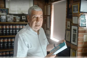 Abuelas de Plaza de Mayo premiará al abogado Ramón Torres Molina, expreso político de Santa Cruz Abuelas de Plaza de Mayo premiará al abogado Ramón Torres Molina, expreso político de Santa Cruz