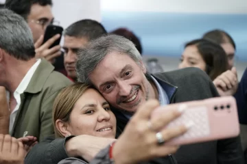 Máximo Kirchner en San Juan: “Tenemos que recuperar la cultura de pagar salarios buenos” Máximo Kirchner en San Juan: “Tenemos que recuperar la cultura de pagar salarios buenos”