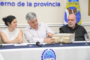 Apertura de sobres: cuatro empresas ofertaron para construir la nueva planta de tratamiento de efluentes cloacales de Las Heras Apertura de sobres: cuatro empresas ofertaron para construir la nueva planta de tratamiento de efluentes cloacales de Las Heras