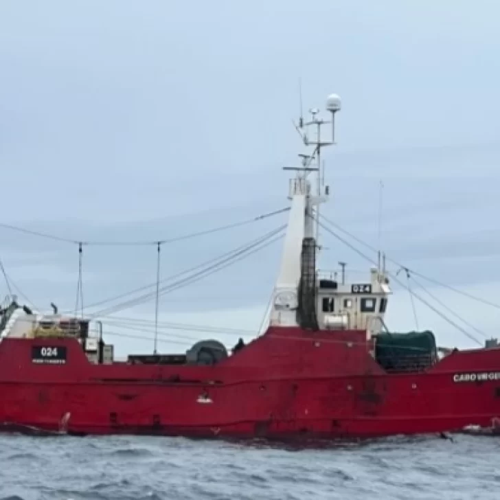 Murió un marinero de 53 años tras un accidente a bordo del buque pesquero Cabo Vírgenes Murió un marinero de 53 años tras un accidente a bordo del buque pesquero Cabo Vírgenes