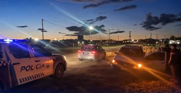 Robaron una camioneta en el barrio Terrazas de Manantiales de El Calafate y la hallaron abandonada Robaron una camioneta en el barrio Terrazas de Manantiales de El Calafate y la hallaron abandonada