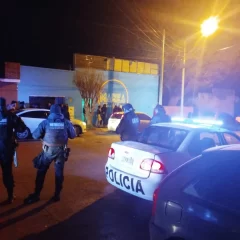Puerto Deseado reforzó los controles en la movida nocturna con un sorpresivo operativo de seguridad