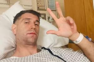 El mensaje del Dibu Martínez desde el hospital tras su operación: “En unas semanas volvemos”
