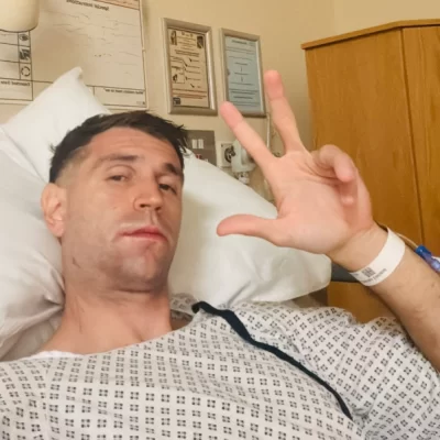 El mensaje del Dibu Martínez desde el hospital tras su operación: “En unas semanas volvemos”
