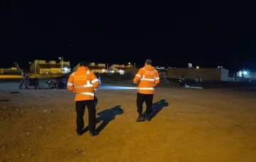 Dramático accidente en Perito Moreno: un motociclista sufrió múltiples fracturas tras colisionar contra un auto Dramático accidente en Perito Moreno: un motociclista sufrió múltiples fracturas tras colisionar contra un auto