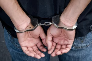 Localizaron a un hombre con pedido de detención por una causa de abuso sexual en El Calafate Localizaron a un hombre con pedido de detención por una causa de abuso sexual en El Calafate