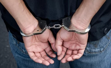Localizaron a un hombre con pedido de detención por una causa de abuso sexual en El Calafate Localizaron a un hombre con pedido de detención por una causa de abuso sexual en El Calafate
