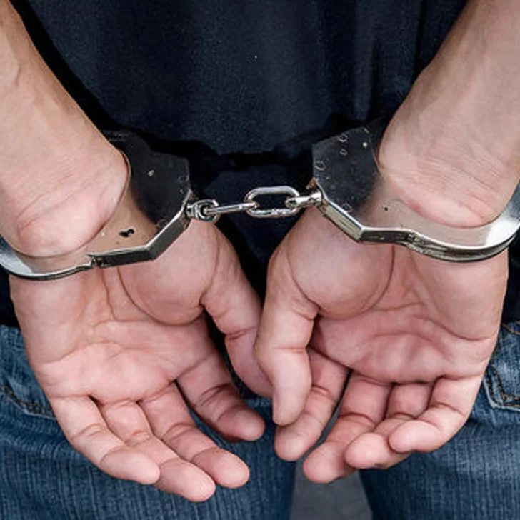 Localizaron a un hombre con pedido de detención por una causa de abuso sexual en El Calafate Localizaron a un hombre con pedido de detención por una causa de abuso sexual en El Calafate