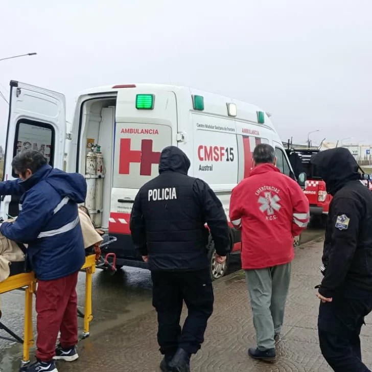 Encontraron a un hombre descompensado y debió ser trasladado al hospital de Río Gallegos Encontraron a un hombre descompensado y debió ser trasladado al hospital de Río Gallegos