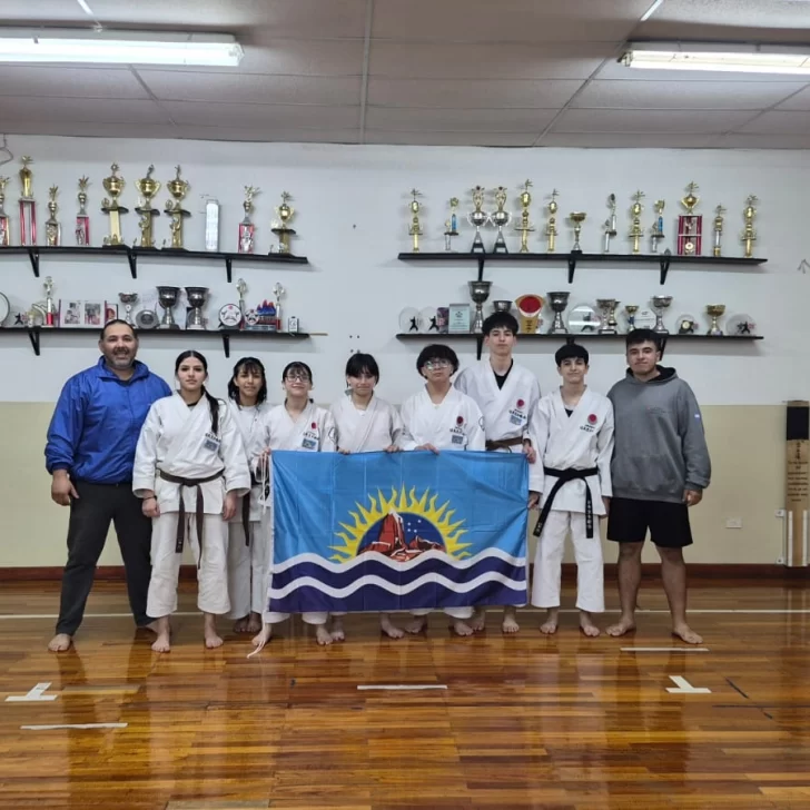 La Asociación Shoto Yuku Santa Cruz parte rumbo a los Juegos Nacionales Evita en Mar del Plata La Asociación Shoto Yuku Santa Cruz parte rumbo a los Juegos Nacionales Evita en Mar del Plata