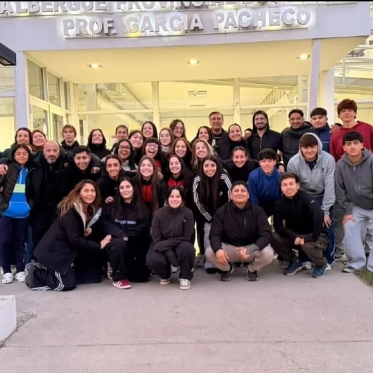 Santa Cruz va por todo en Bariloche: tres seleccionados y el desafío de defender el título Santa Cruz va por todo en Bariloche: tres seleccionados y el desafío de defender el título