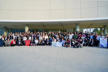 “Voz Joven en la Legislatura”: por primera vez, estudiantes de escuelas secundarias de Chubut debatieron en el recinto “Voz Joven en la Legislatura”: por primera vez, estudiantes de escuelas secundarias de Chubut debatieron en el recinto