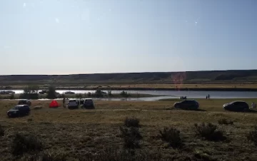 Desesperada búsqueda contrarreloj en la zona de La Toma: un operativo por dos menores que habrían caído al río en Palermo Aike Desesperada búsqueda contrarreloj en la zona de La Toma: un operativo por dos menores que habrían caído al río en Palermo Aike