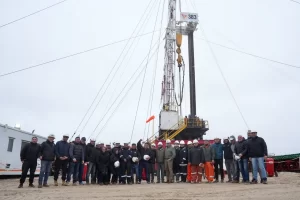 Vidal supervisó el inicio de una campaña de perforación de USD 7,27 millones en el Golfo San Jorge Vidal supervisó el inicio de una campaña de perforación de USD 7,27 millones en el Golfo San Jorge