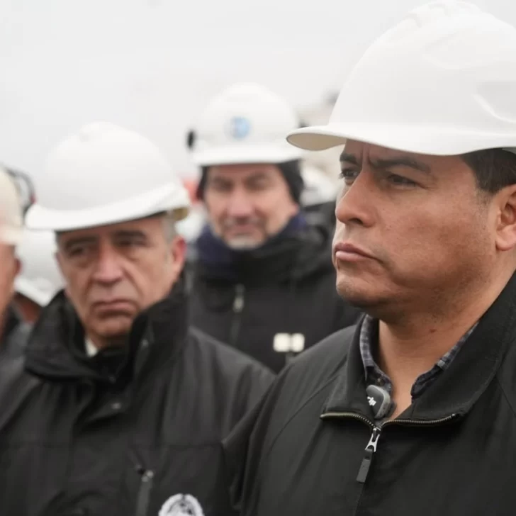 Vidal: “Esto es lo mejor que le puede pasar a un trabajador petrolero: que Santa Cruz vuelva a perforar” Vidal: “Esto es lo mejor que le puede pasar a un trabajador petrolero: que Santa Cruz vuelva a perforar”
