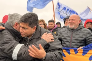 Elorrieta: “Que vuelva a traer Claudio Vidal los equipos de perforación a Santa Cruz marca un antes y un después para la industria petrolera” Elorrieta: “Que vuelva a traer Claudio Vidal los equipos de perforación a Santa Cruz marca un antes y un después para la industria petrolera”