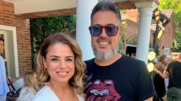 Rolando Barbano confirmó que quiere casarse con Marina Calabró: “Me gustaría que sea algo especial” Rolando Barbano confirmó que quiere casarse con Marina Calabró: “Me gustaría que sea algo especial”
