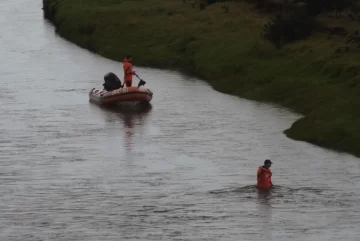 Búsqueda de los hermanos en Palermo Aike: se suman seis buzos, hallaron una huella y se viene un “día crucial” Búsqueda de los hermanos en Palermo Aike: se suman seis buzos, hallaron una huella y se viene un “día crucial”