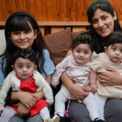 Melany Taboada, mamá de trigemelas idénticas: “Nos faltan manos, pero ellas nos llenan de felicidad”